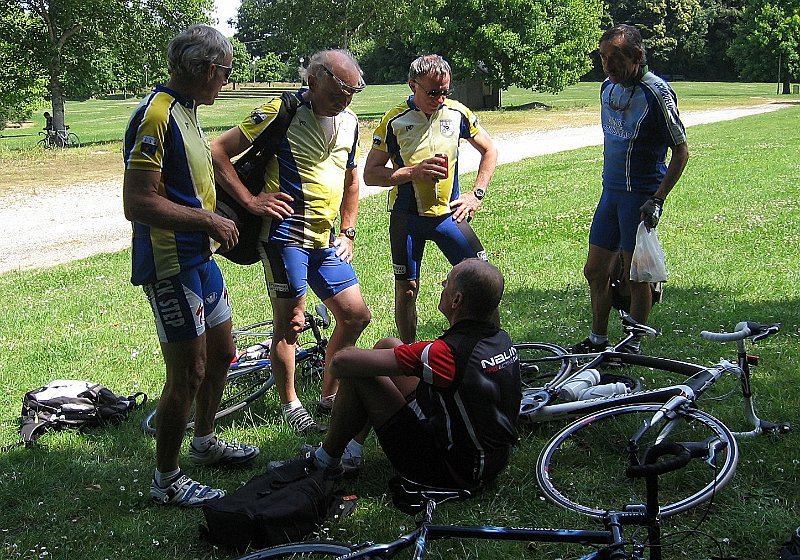 2011-07-03 44 Pause casse croute.jpg